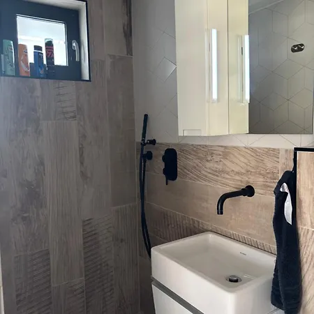 Trinity Apartman *